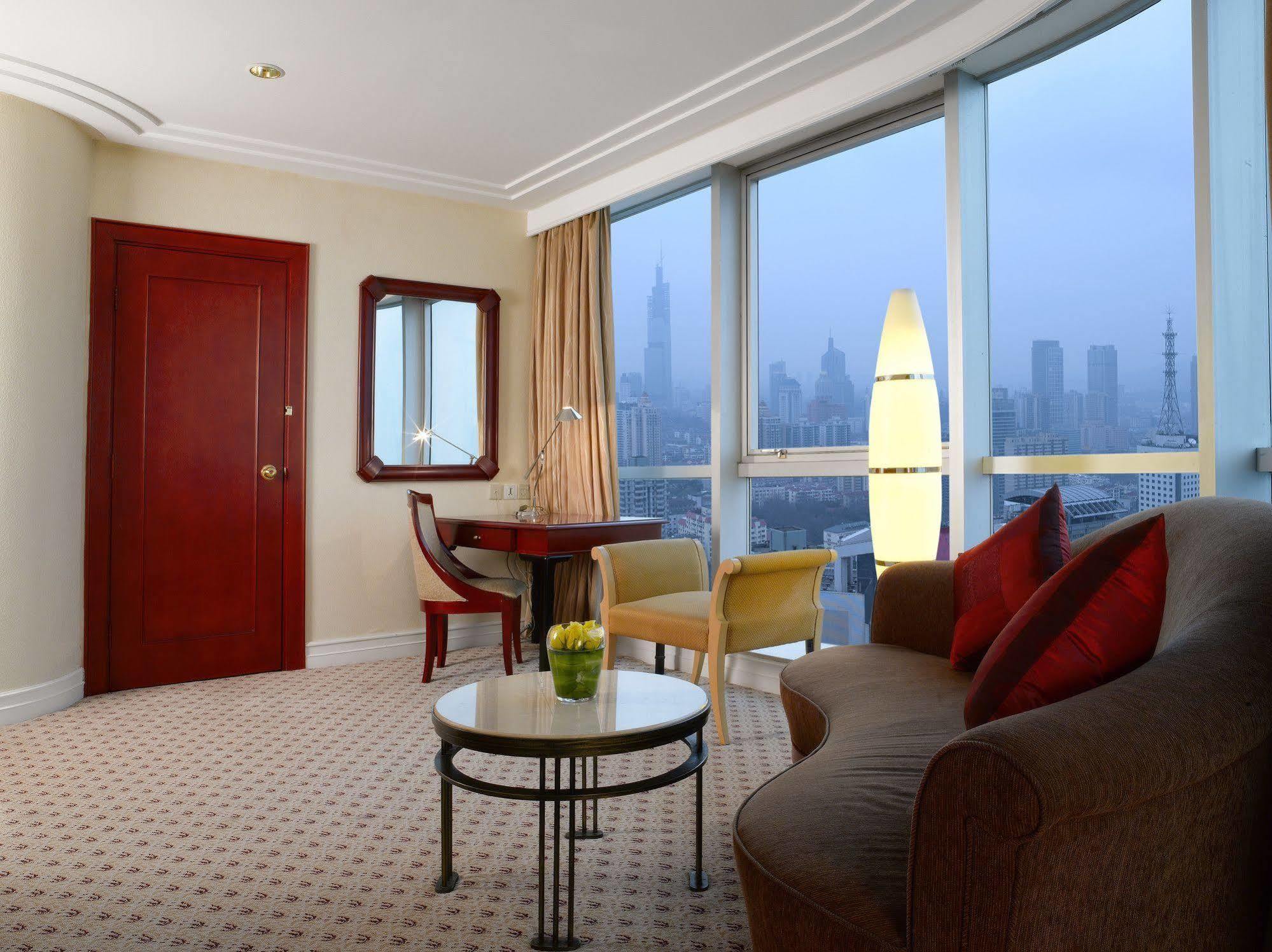 Sheraton Nanjing Kingsley Hotel & Towers Exterior foto